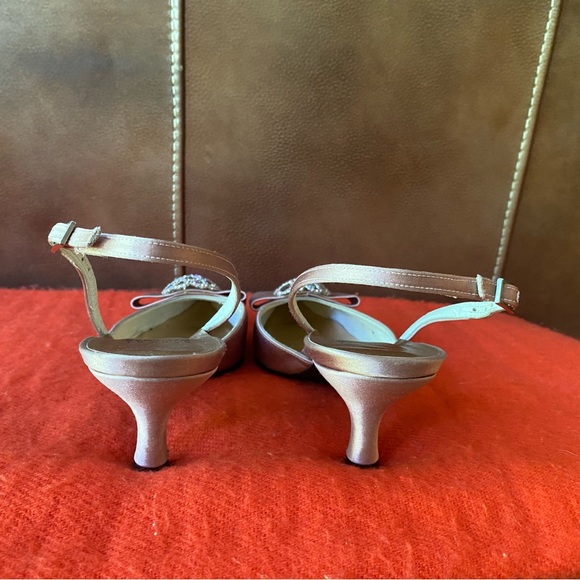 Stuart Weitzman light pink satin evening sling back low heels. - Picture 3 of 4
